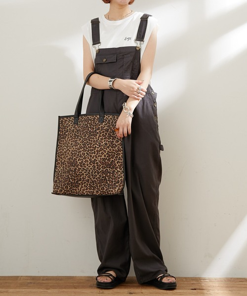 CIAOPANIC TYPY（チャオパニックティピー）の「バックサテンワイドオーバーオール（サロペット/オーバーオール・レディース・チャコールグレー/カーキ/オフホワイト・MEDIUM/SMALL）」の11枚目の写真