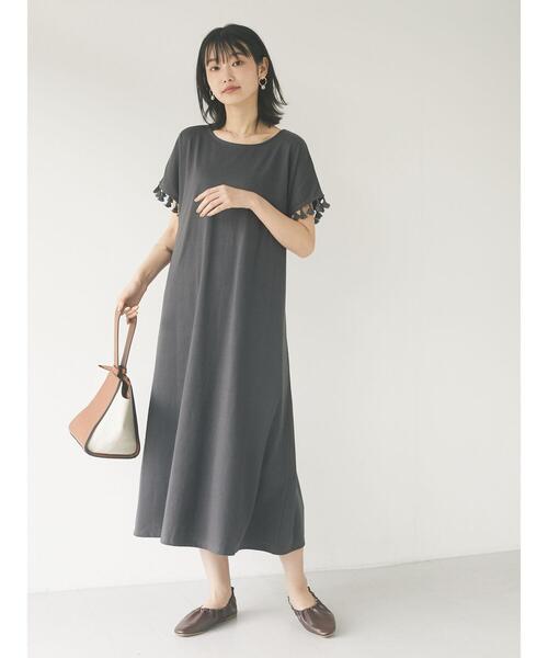 CRAFT STANDARD BOUTIQUE(クラフトスタンダードブティック)の「タッセルフリンジスリーブカットワンピース *(ワンピース・レディース・チャコールグレー/ライトグレー/ブラウン・FREE)」の17枚目の写真