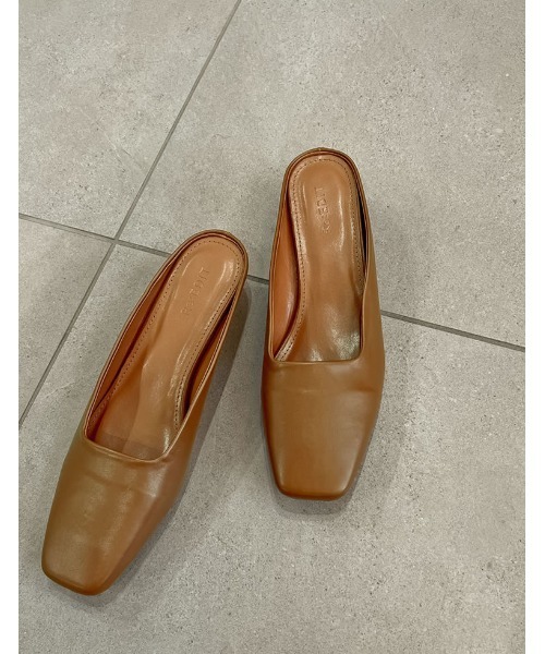 Re:EDIT(リエディ)の「スクエアカットミュールパンプス(サンダル・レディース・パイソン/ボルドー/シルバー/レオパード/ブラック/アイボリー/キャメル/カーキ・MEDIUM/X-LARGE/SMALL/LARGE/XX-LARGE)」の4枚目の写真