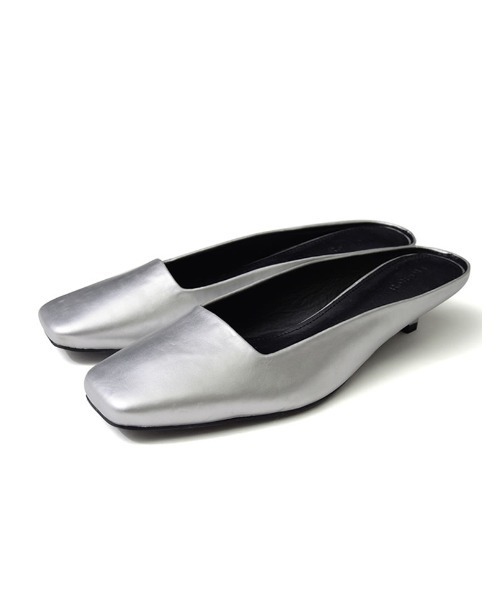 Re:EDIT(リエディ)の「スクエアカットミュールパンプス(サンダル・レディース・パイソン/ボルドー/シルバー/レオパード/ブラック/アイボリー/キャメル/カーキ・MEDIUM/X-LARGE/SMALL/LARGE/XX-LARGE)」の6枚目の写真