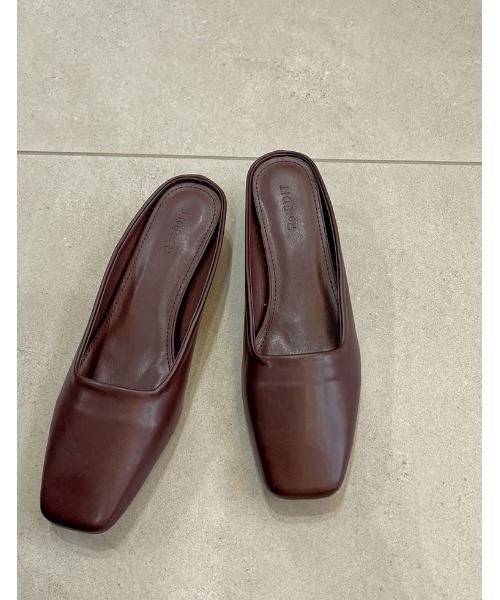 Re:EDIT(リエディ)の「スクエアカットミュールパンプス(サンダル・レディース・パイソン/ボルドー/シルバー/レオパード/ブラック/アイボリー/キャメル/カーキ・MEDIUM/X-LARGE/SMALL/LARGE/XX-LARGE)」の5枚目の写真