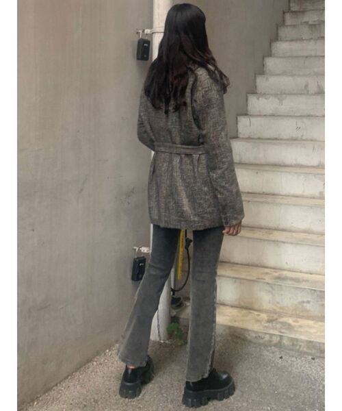 EMODA(エモダ)の「ダメージフレアリブパンツ(その他パンツ・レディース・グリーン/グレー/ベージュ/ブラック・FREE)」の13枚目の写真