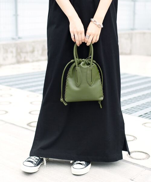 ADD CULUMN(アドカラム)の「【SHIPS別注】ADD CULUMN:TURN S POCHETTE◇(ショルダーバッグ・レディース・ブラック/ピンク/グリーン・ONE SIZE)」の15枚目の写真