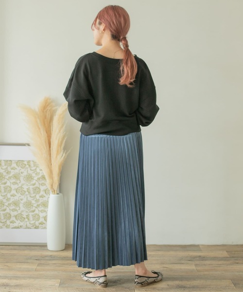 ITEMS URBANRESEARCH（アイテムズ アーバンリサーチ）の「ベロアプリーツスカート（スカート・レディース・モカ/ライトベージュ/ブルー/チャコールグレー/ベージュ・FREE）」の20枚目の写真