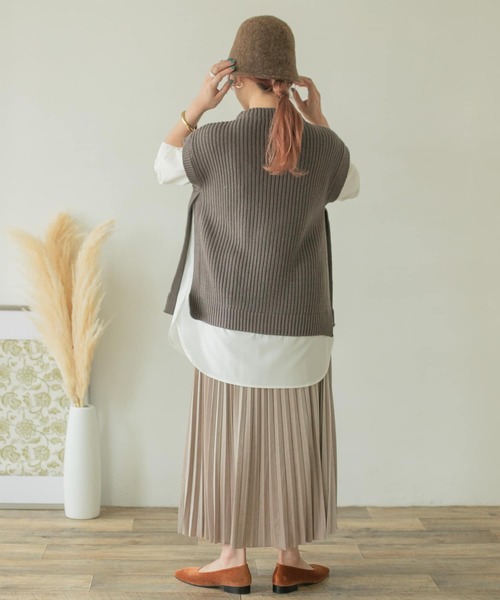 ITEMS URBANRESEARCH（アイテムズ アーバンリサーチ）の「ベロアプリーツスカート（スカート・レディース・モカ/ライトベージュ/ブルー/チャコールグレー/ベージュ・FREE）」の13枚目の写真