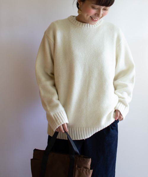 ALL ORDINARIES（オールオーディナリーズ）の「肘あて付クルーニット（ニット/セーター・レディース・ライトグレー/ライトブルー/ブラック/グリーン/アイボリー・FREE）」の19枚目の写真