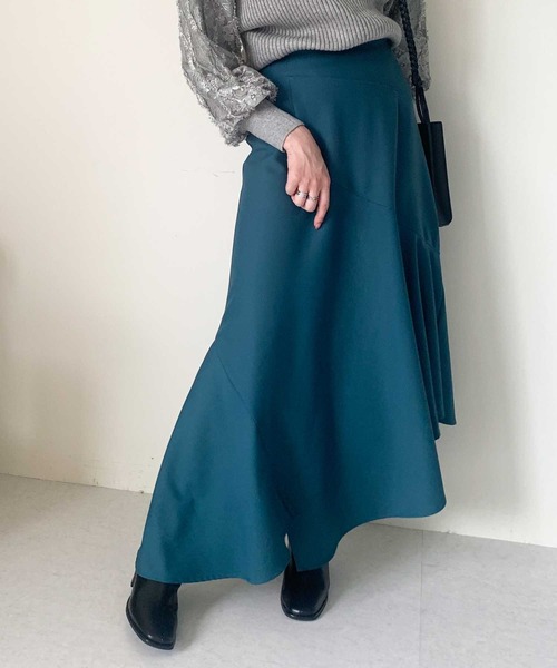 Luxe(リュクス)の「ランダム切替アシメマーメイドスカート(スカート・レディース・イエロー/ベージュ/ターコイズブルー/ブラック・38)」の4枚目の写真