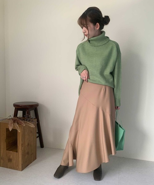 Luxe(リュクス)の「ランダム切替アシメマーメイドスカート(スカート・レディース・イエロー/ベージュ/ターコイズブルー/ブラック・38)」の13枚目の写真
