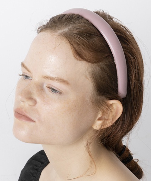 Casselini(キャセリーニ)の「Casselini(キャセリーニ)コーティングカチューシャ(カチューシャ・レディース・ブラック/ベージュ/ミント/ラベンダー・FREE)」の4枚目の写真