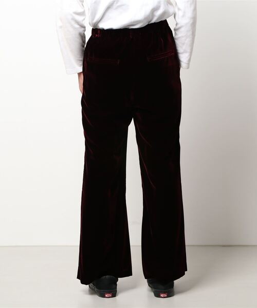 Lui's（ルイス）の「高級ベルベットワイドフレアパンツ（その他パンツ・メンズ・ブラック/ボルドー・SMALL/MEDIUM）」の4枚目の写真