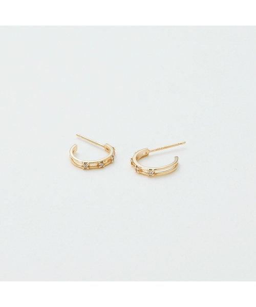 COCOSHNIK(ココシュニック)の「K10ダイヤモンド スリット フープピアス(ピアス(両耳用)・レディース・アイボリー系・00)」の6枚目の写真