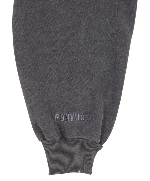 PUNYUS（プニュズ）の「ピグメントパーカー（パーカー・レディース・ブルー/グリーン/スミクロ/パープル/オレンジ・3/4）」の8枚目の写真