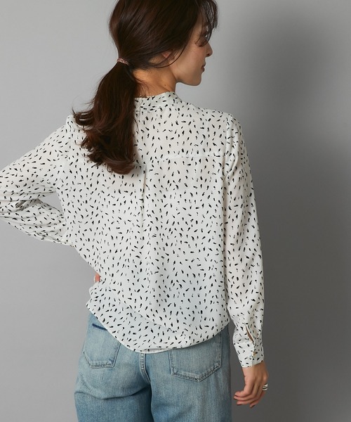 RIVE DROITE(リヴドロワ)の「フェミニンからスタイリッシュまで ハケドットボウタイブラウス(シャツ/ブラウス・レディース・ブラック/オフホワイト・FREE)」の22枚目の写真