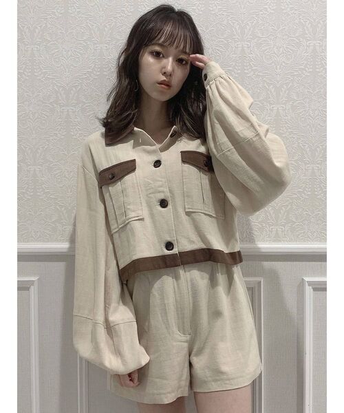 dazzlin(ダズリン)の「フレアシンプルショートパンツ(その他パンツ・レディース・ベージュ/ブラウン/その他1・FREE)」の6枚目の写真