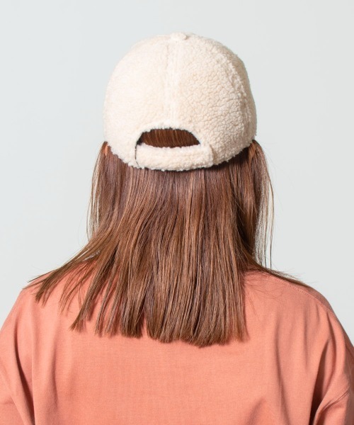 NEW ERA（ニューエラ）の「NEW ERA  920 BOA FLEECE（キャップ・メンズ・ベージュ/ブラック・52-55cm）」の6枚目の写真