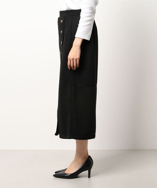 Te chichi TERRASSE（テチチテラス）の「キルティングラップライクスカート（スカート・レディース・ブラック/ベージュ/カーキ・ﾌﾘ-）」の6枚目の写真