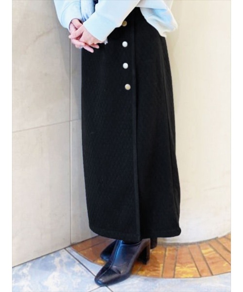 Te chichi TERRASSE（テチチテラス）の「キルティングラップライクスカート（スカート・レディース・ブラック/ベージュ/カーキ・ﾌﾘ-）」の2枚目の写真