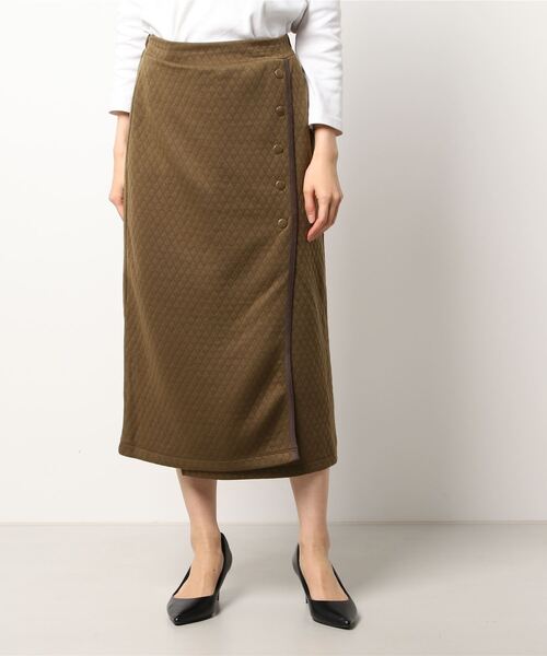 Te chichi TERRASSE（テチチテラス）の「キルティングラップライクスカート（スカート・レディース・ブラック/ベージュ/カーキ・ﾌﾘ-）」の4枚目の写真