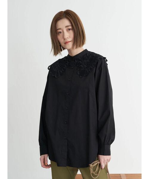 earth music&ecology(アースミュージックアンドエコロジー)の「レース衿ブラウス*(シャツ/ブラウス・レディース・ブラック/オフホワイト・FREE)」の4枚目の写真
