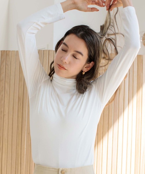 fifth（フィフス）の「ソフトタッチタートルトップス（Tシャツ/カットソー・レディース・ホワイト/パープル/グリーン・M）」の20枚目の写真