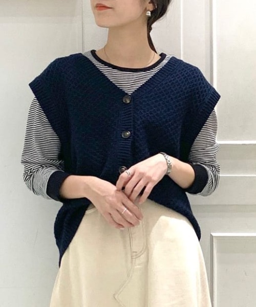 studio CLIP(スタディオクリップ)の「配色カットTシャツ(Tシャツ/カットソー・レディース・オフホワイト/その他1/その他2/その他3・MEDIUM/LARGE)」の3枚目の写真