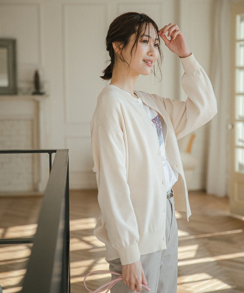 GLOBAL WORK（グローバルワーク）の「トリプルイージークルーカーディガン/262122（カーディガン/ボレロ・レディース・ブラック/ベージュ/オフホワイト/グリーン/ライトイエロー・MEDIUM/LARGE）」の9枚目の写真