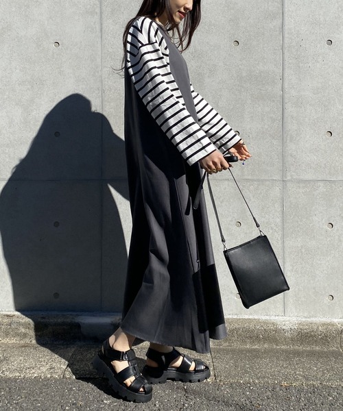 AS KNOW AS PINKY（アズノゥアズピンキー）の「柄めいたばさり前後ジャンパースカート（ジャンパースカート・レディース・チャコールグレー/モカ/ベージュ/ベージュ系その他/ブルー系その他・FREE）」の6枚目の写真