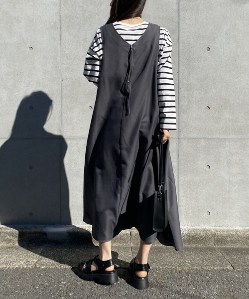 AS KNOW AS PINKY（アズノゥアズピンキー）の「柄めいたばさり前後ジャンパースカート（ジャンパースカート・レディース・チャコールグレー/モカ/ベージュ/ベージュ系その他/ブルー系その他・FREE）」の7枚目の写真