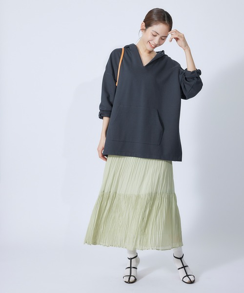 【秋にも使える】ダンボールニットVネックフーディ