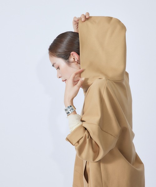 【秋にも使える】ダンボールニットVネックフーディ