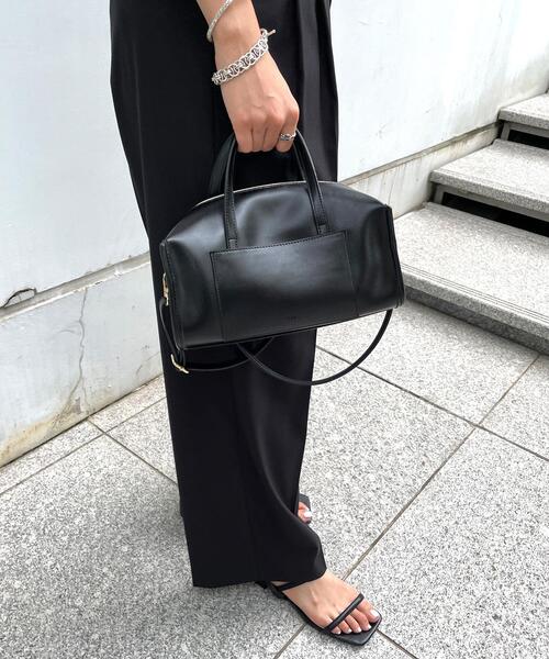 OPAQUE.CLIP(オペークドットクリップ)の「◆スクエアボストンバッグ【2WAY】(ボストンバッグ・レディース・ブラック/オフホワイト・00)」の11枚目の写真