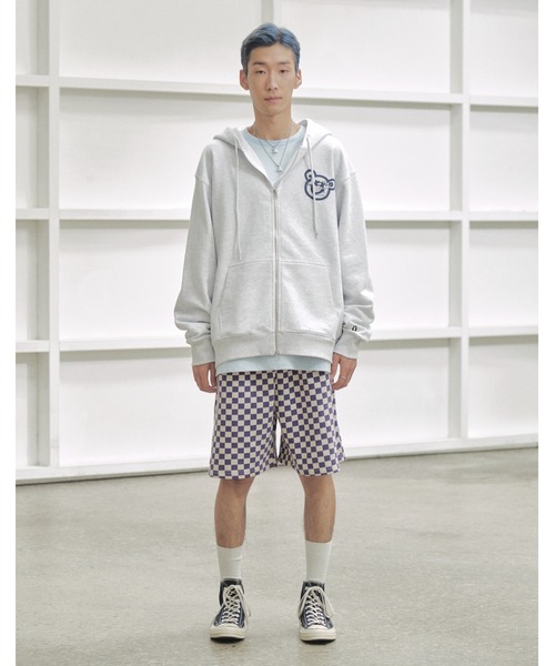 ISTKUNST（イストクンスト）の「【ISTKUNST】BEAR & SMILEY HOOD ZIP UP / イストクンスト ベアー アンド スマイリー ジップアップ フーディー（パーカー・レディース・ライトグレー/ブラック・MEDIUM/LARGE/X-LARGE）」の8枚目の写真