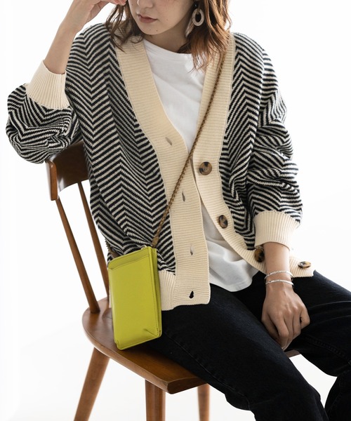 GeeRA(ジーラ)の「編みショルダーマルチモバイルバッグ(ショルダーバッグ・レディース・オレンジ/イエロー/ブラック/オフホワイト・FREE)」の3枚目の写真