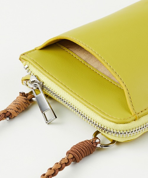 GeeRA(ジーラ)の「編みショルダーマルチモバイルバッグ(ショルダーバッグ・レディース・オレンジ/イエロー/ブラック/オフホワイト・FREE)」の12枚目の写真