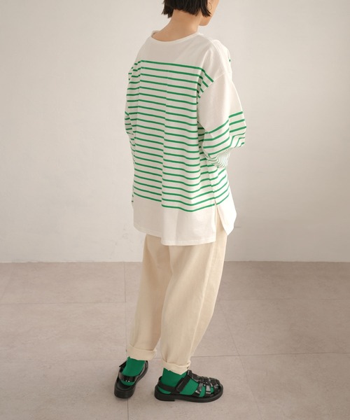 ANDJ(アンドジェイ)の「パネルボーダーロングTシャツ(Tシャツ/カットソー・レディース・ブラック/グリーン・M)」の7枚目の写真