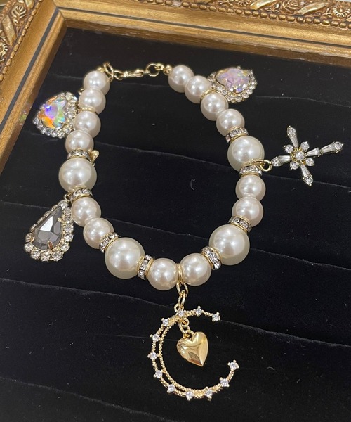 ROJITA（ロジータ）の「ランダムパーツキラキラブレスレット（ブレスレット・レディース・ブラック/ピンク・FREE）」の2枚目の写真