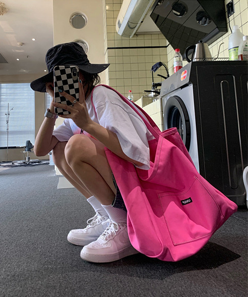 c.u.l（シーユーエル）の「キャンパスカラートートバッグ cula376（トートバッグ・レディース・ピンク/グリーン/イエロー/オレンジ・FREE）」の9枚目の写真