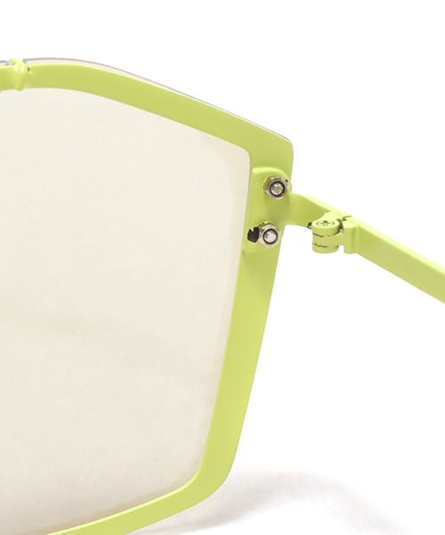 atmos pink(アトモスピンク)の「atmos pink カラーシールドサングラス(サングラス・レディース・ライム/パープル・FREE)」の8枚目の写真