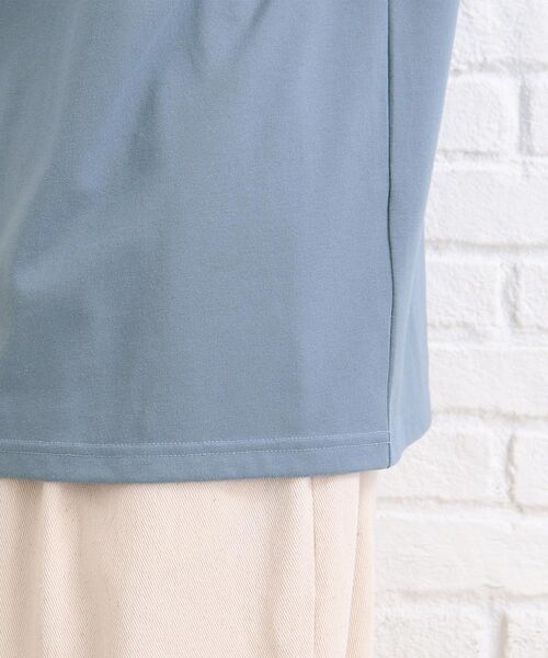 SHOO・LA・RUE(シューラルー)の「◆【S-L】アニマルプリントTシャツ(Tシャツ/カットソー・レディース・ブルー/アイボリー・03/01/02)」の8枚目の写真