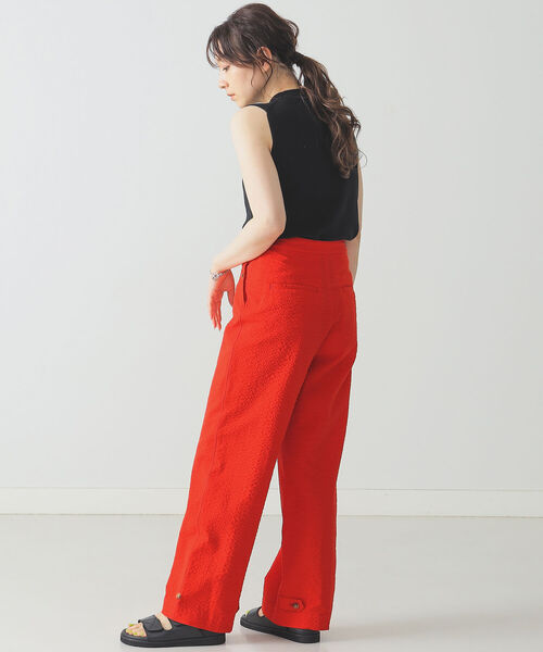 Demi-Luxe BEAMS（デミルクス ビームス）の「Demi-Luxe BEAMS / サッカー タブ付き パンツ（その他パンツ・レディース・ブラック/その他/レッド・38/36）」の6枚目の写真