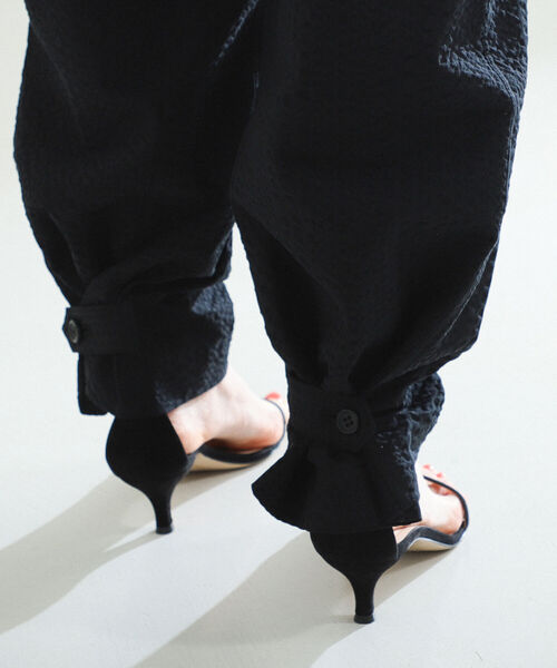 Demi-Luxe BEAMS（デミルクス ビームス）の「Demi-Luxe BEAMS / サッカー タブ付き パンツ（その他パンツ・レディース・ブラック/その他/レッド・38/36）」の22枚目の写真