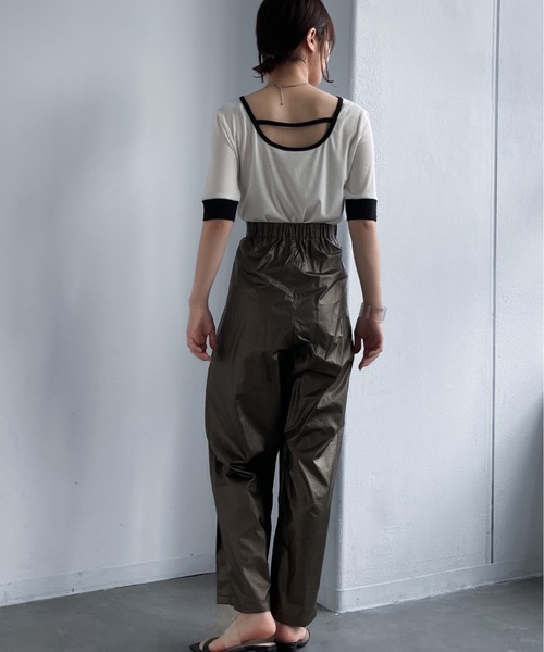 Solace(ソレイス)の「UネックバイカラーリンガーT/前後2WAY(Tシャツ/カットソー・レディース・ホワイト/パープル/レッド/ライトグリーン・FREE)」の14枚目の写真