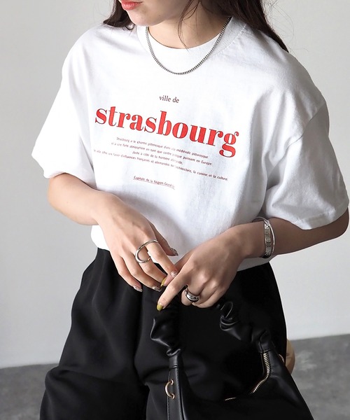 Riberry(リベリー)の「GILDAN strasbourgプリントTシャツ(Tシャツ/カットソー・レディース・ホワイト×レッド/ホワイト×グリーン/ネイビー/ホワイト×ブラック/ブラック/マルーン/チャコールグレー/オリーブ/グレー系・MEDIUM)」の1枚目の写真