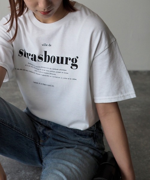 Riberry(リベリー)の「GILDAN strasbourgプリントTシャツ(Tシャツ/カットソー・レディース・ホワイト×レッド/ホワイト×グリーン/ネイビー/ホワイト×ブラック/ブラック/マルーン/チャコールグレー/オリーブ/グレー系・MEDIUM)」の3枚目の写真