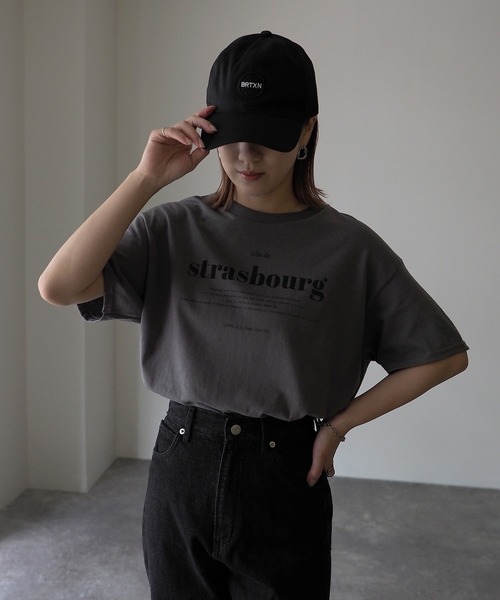 Riberry(リベリー)の「GILDAN strasbourgプリントTシャツ(Tシャツ/カットソー・レディース・ホワイト×レッド/ホワイト×グリーン/ネイビー/ホワイト×ブラック/ブラック/マルーン/チャコールグレー/オリーブ/グレー系・MEDIUM)」の17枚目の写真
