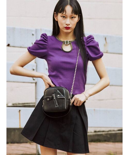 jouetie（ジュエティ）の「パイピングパワショルテレコトップス（Tシャツ/カットソー・レディース・ブラック/ベージュ/パープル/オフホワイト/オレンジ・MEDIUM）」の5枚目の写真