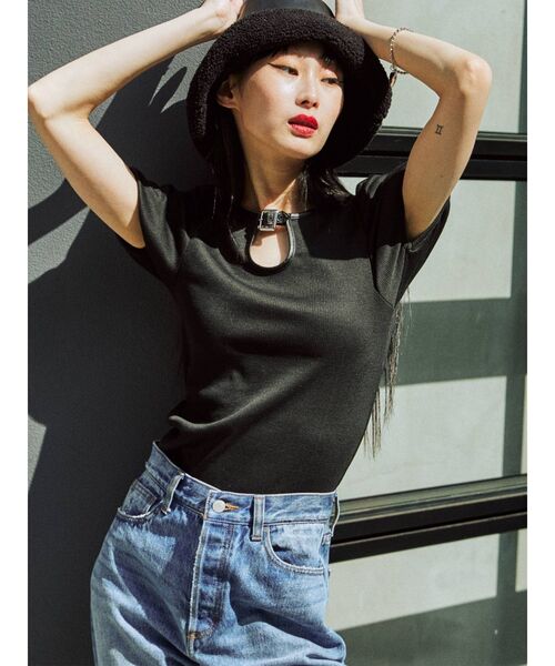 jouetie（ジュエティ）の「パイピングパワショルテレコトップス（Tシャツ/カットソー・レディース・ブラック/ベージュ/パープル/オフホワイト/オレンジ・MEDIUM）」の8枚目の写真