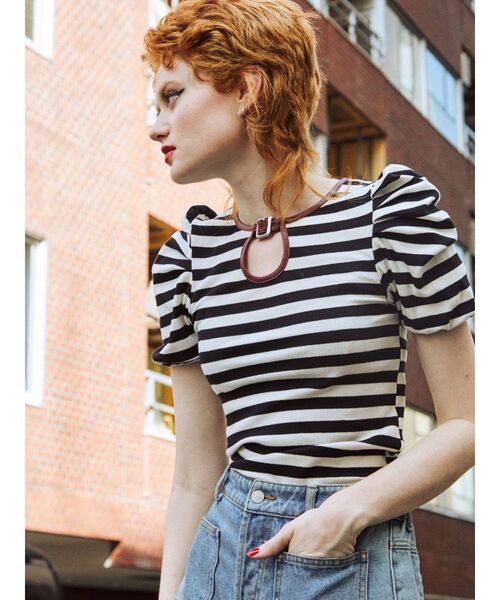 jouetie（ジュエティ）の「パイピングパワショルテレコトップス（Tシャツ/カットソー・レディース・ブラック/ベージュ/パープル/オフホワイト/オレンジ・MEDIUM）」の19枚目の写真