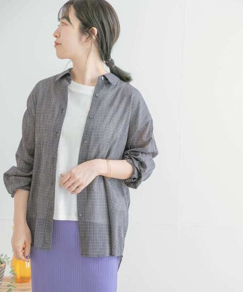 ITEMS URBANRESEARCH（アイテムズ アーバンリサーチ）の「チェックシアーオーバーシャツ（シャツ/ブラウス・レディース・ホワイト/ネイビー/グリーン・FREE）」の5枚目の写真