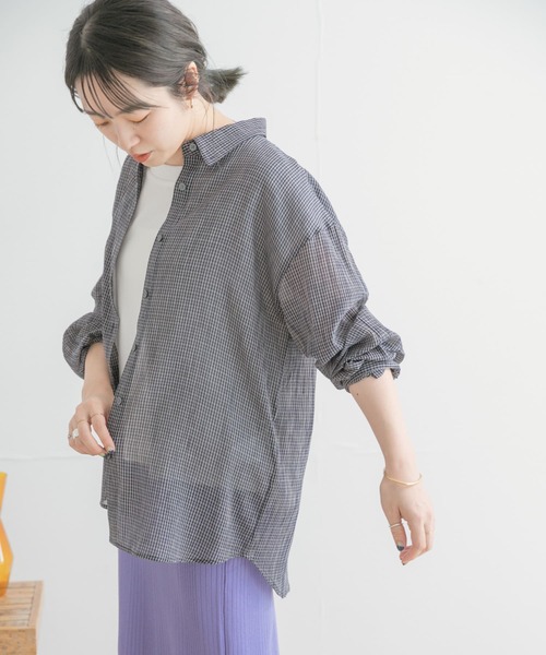 ITEMS URBANRESEARCH（アイテムズ アーバンリサーチ）の「チェックシアーオーバーシャツ（シャツ/ブラウス・レディース・ホワイト/ネイビー/グリーン・FREE）」の6枚目の写真